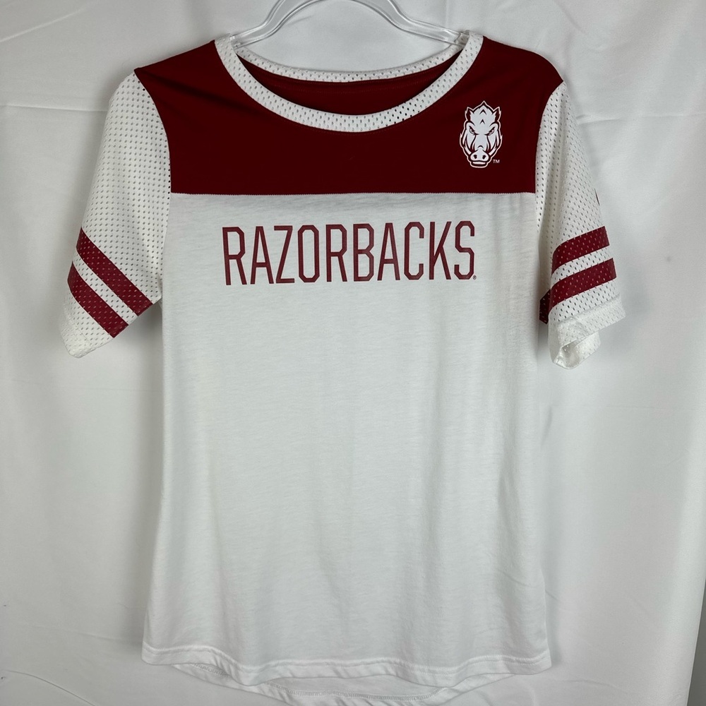 Nike Arkansas Razorbacks Short Sleeve Tshirt With Jersey Sleeves. Women's Medium